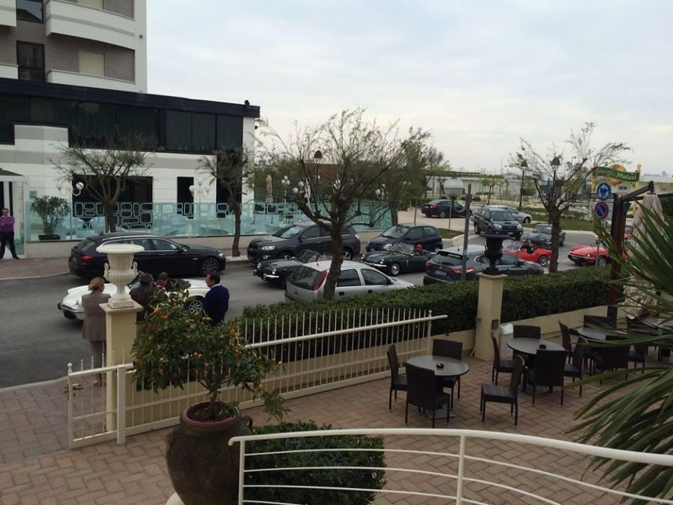 Hotel Lady Mary มิลาโน แมริตทิมา ภายนอก รูปภาพ